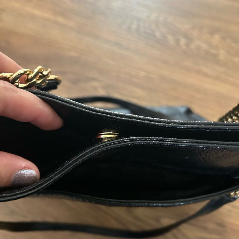 MICHAEL KORS black gold shoulder bag purse tote - Picture 4 of 11